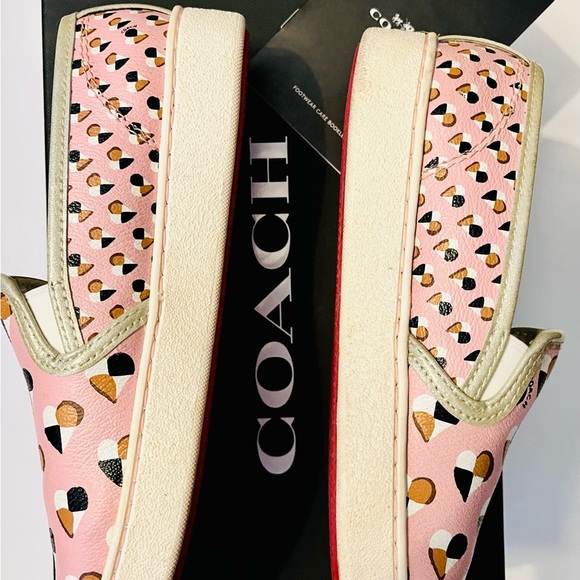 COACH BLUSH LEATHER SLIP ON HEARTS 💕 NWT Size 7 - Picture 5 of 5